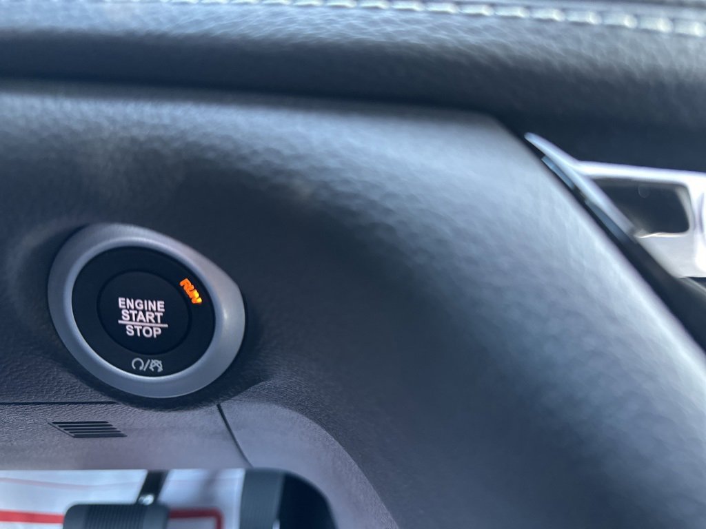 New 2026 Chrysler Pacifica Select image 26