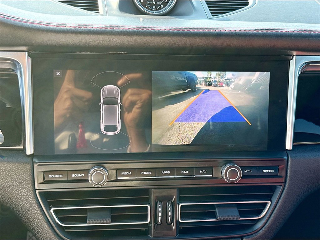 Used 2021 Porsche Macan S image 15