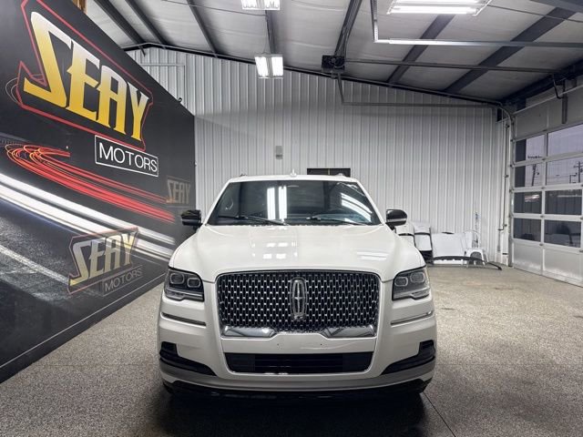 Used 2023 Lincoln Navigator Reserve image 22