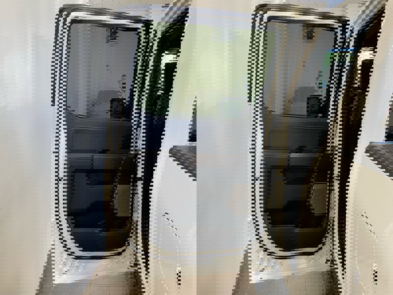 New 2026 Ford F150 Lariat w/ Equipment Group 501A Mid AWD/4WD image 9