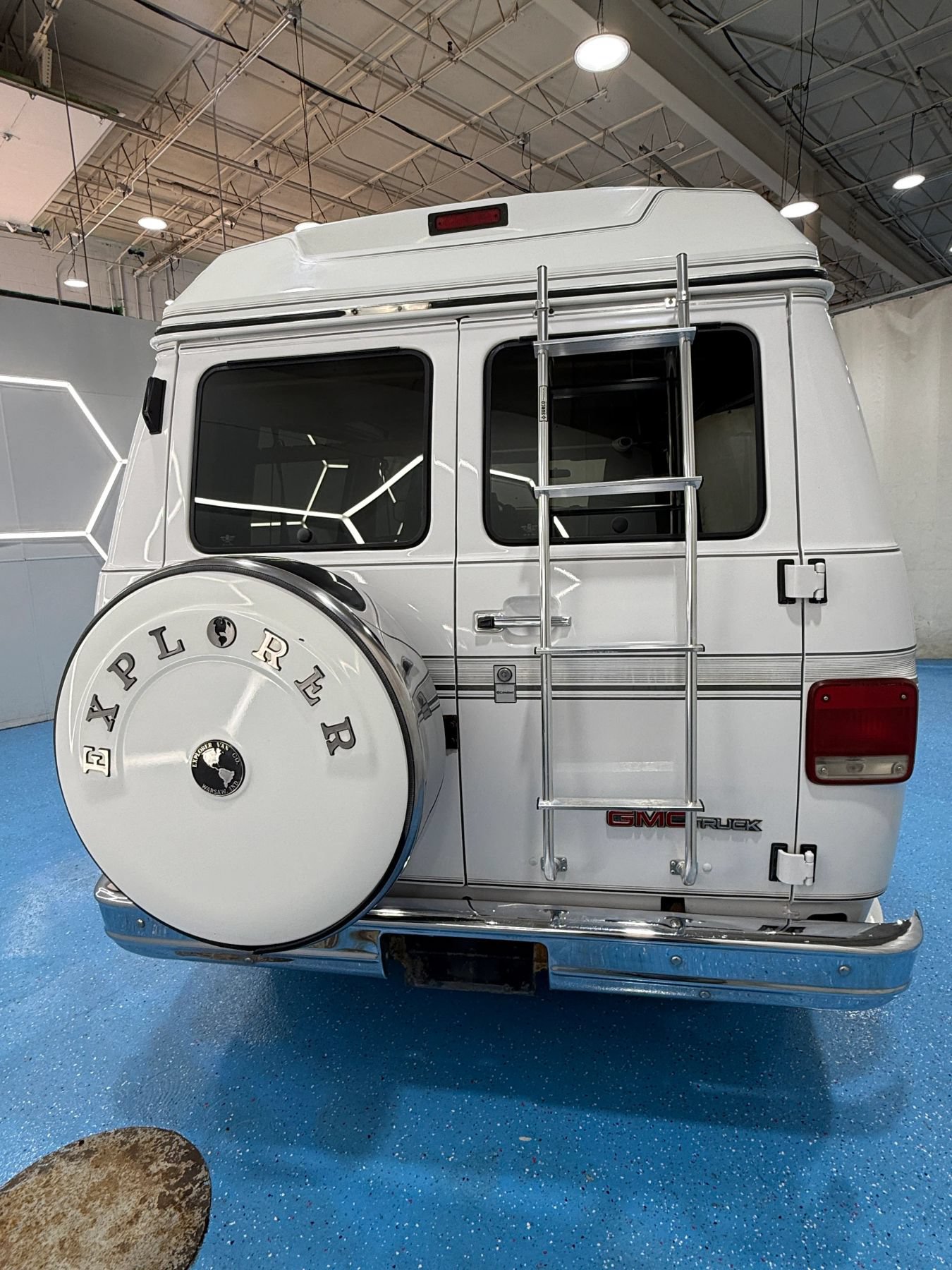 Used 1995 GMC G2500 Vandura RWD image 5