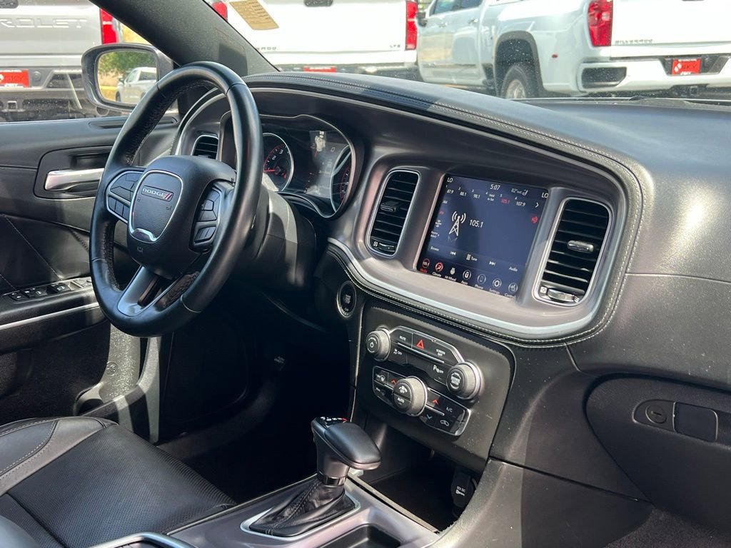 Used 2022 Dodge Charger SXT w/ Plus Group RWD image 18