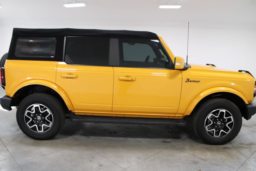 Used 2022 Ford Bronco Outer Banks image 10