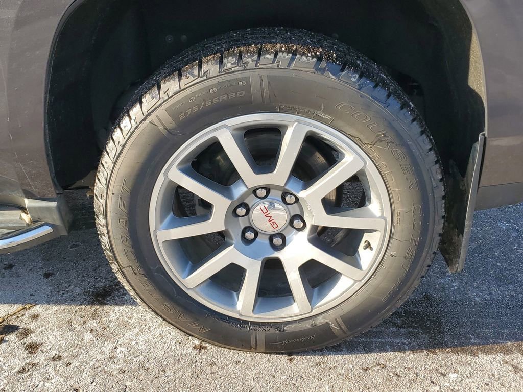 Used 2016 GMC Yukon Denali w/ Open Road Package image 5