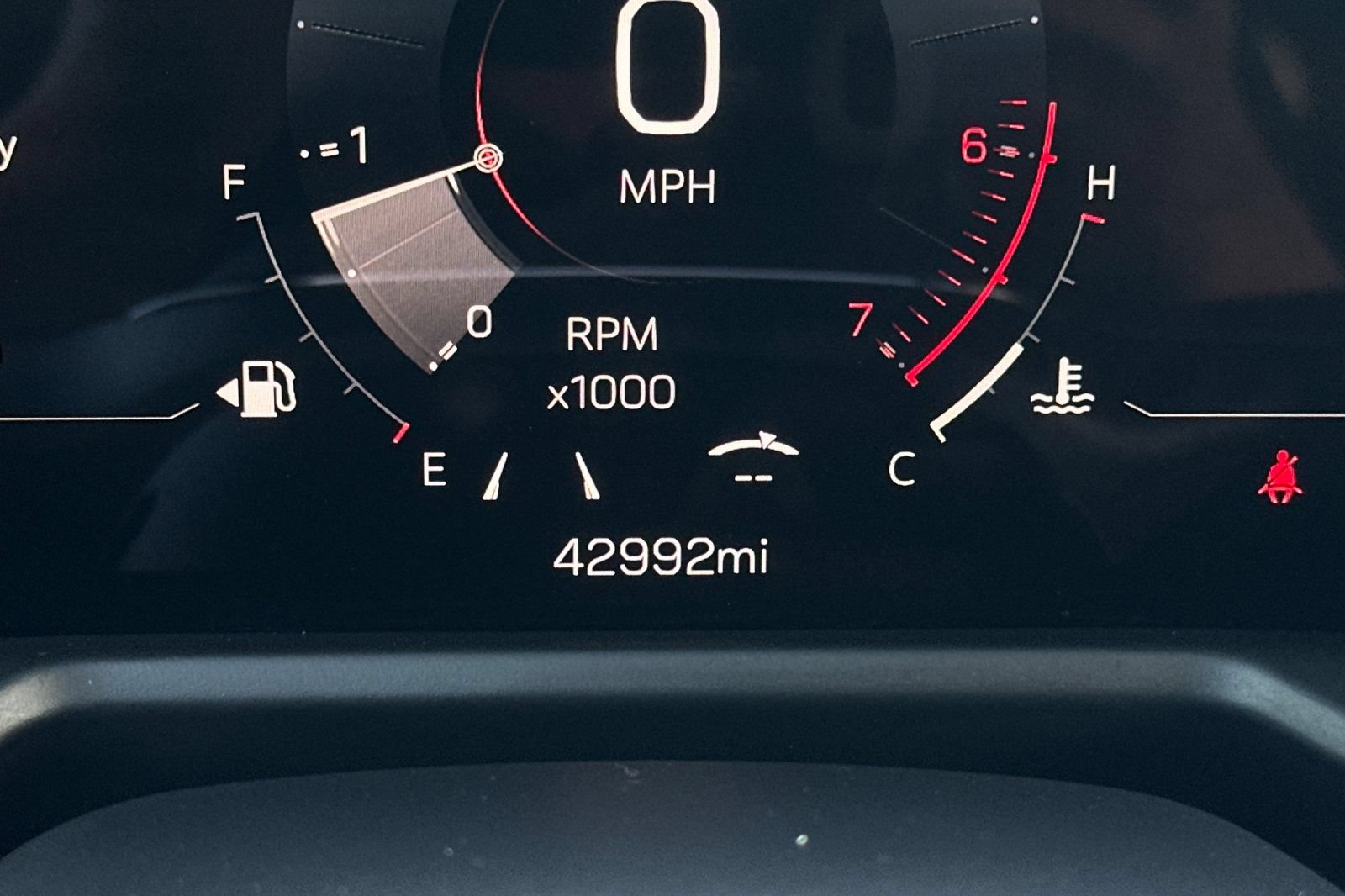Used 2026 GMC Acadia Elevation w/ Elevation Premium Package FWD image 37