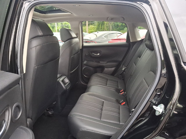 Used 2024 Honda HR-V EX-L image 12