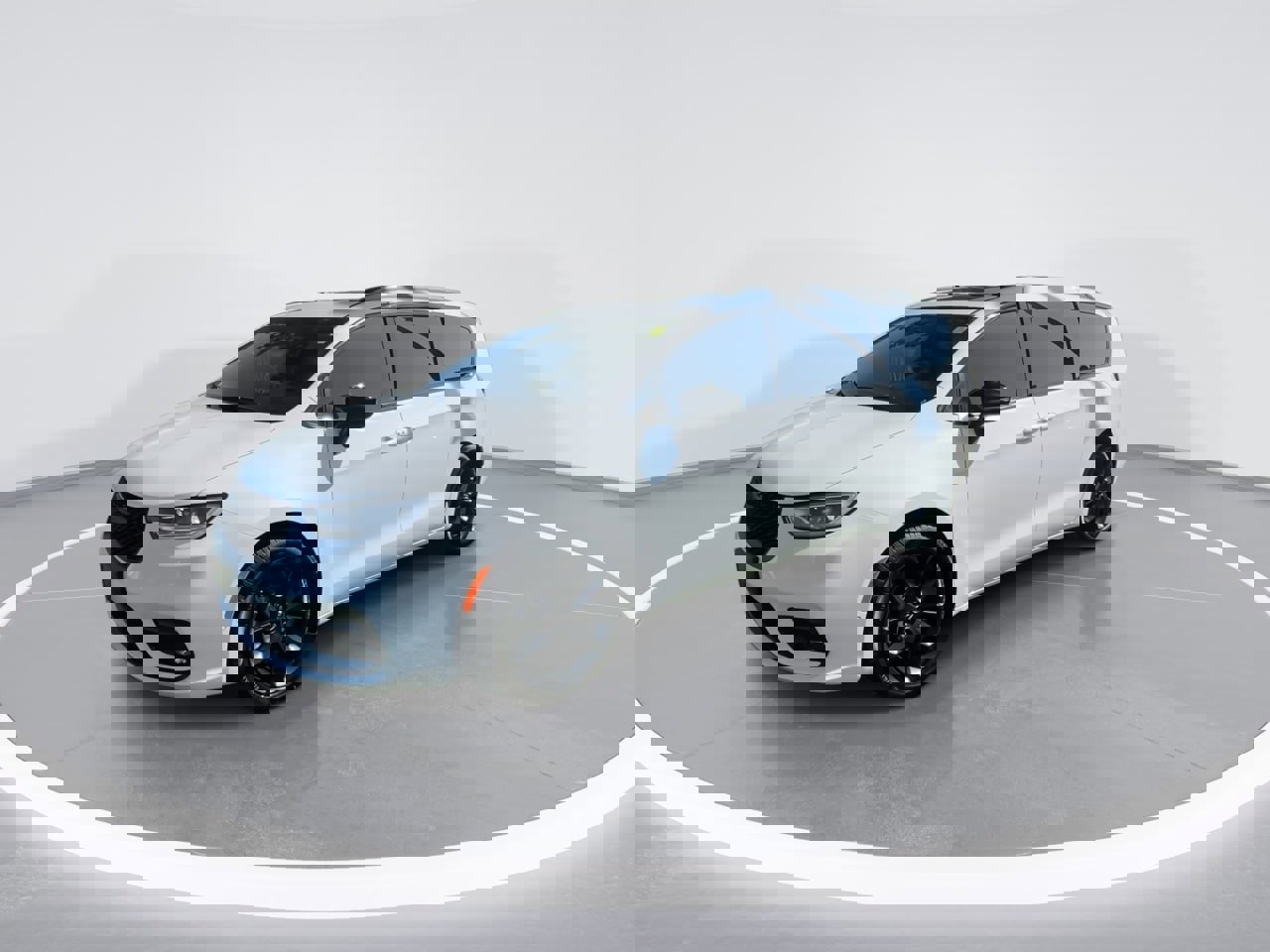 Used 2024 Chrysler Pacifica Touring-L w/ S Appearance Package image 8