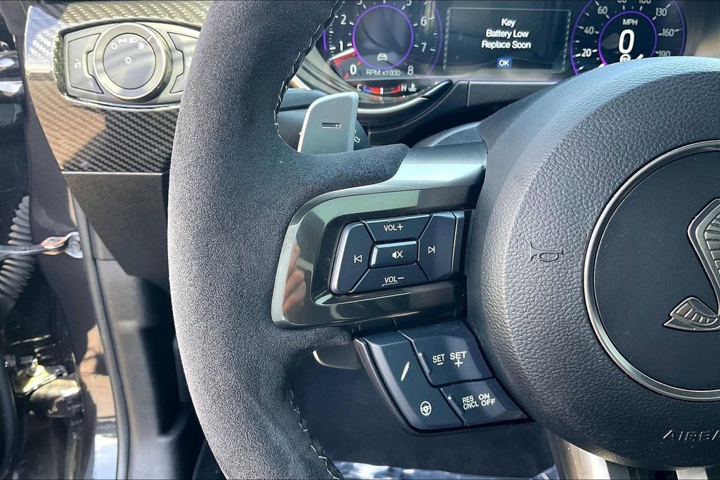 Used 2022 Ford Mustang Shelby GT500 w/ Carbon Fiber Track Pack image 13