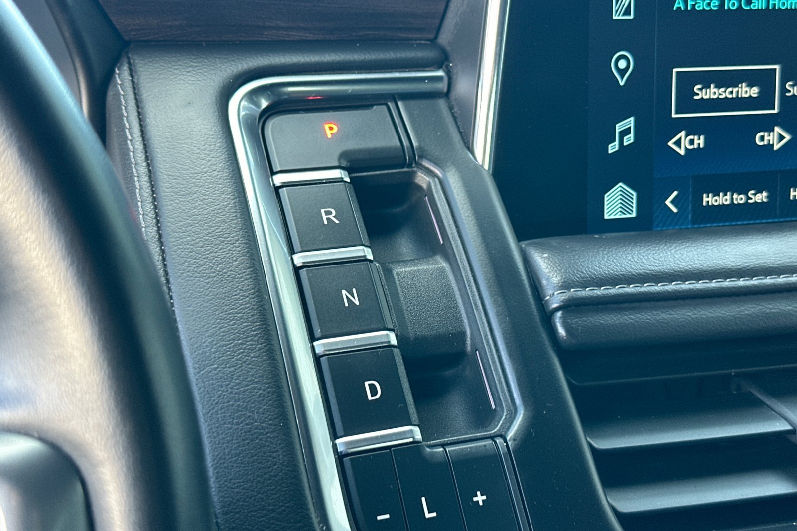 Used 2024 Chevrolet Tahoe LT AWD/4WD image 23