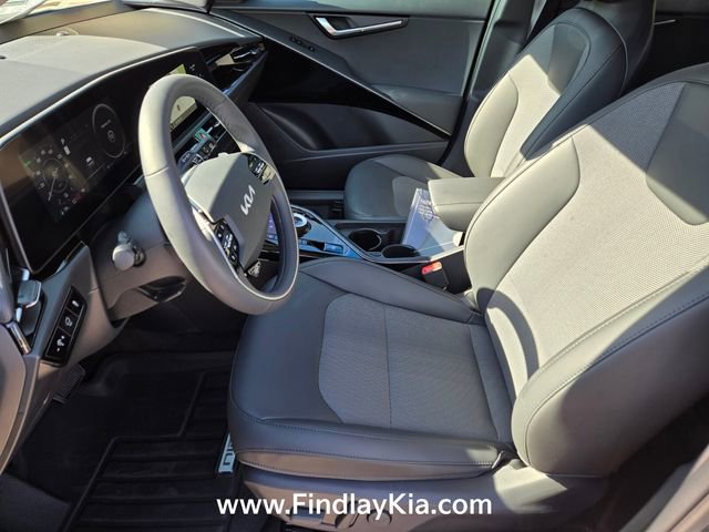 New 2026 Kia Niro Wind FWD image 10