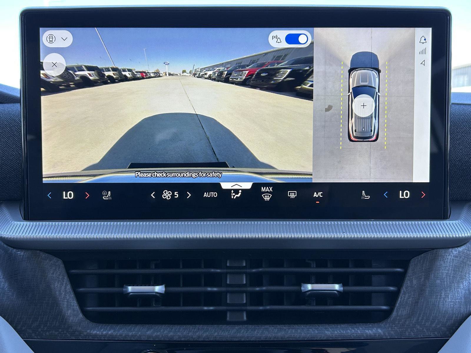 New 2026 Ford Explorer Platinum w/ LUX Leather Package image 15