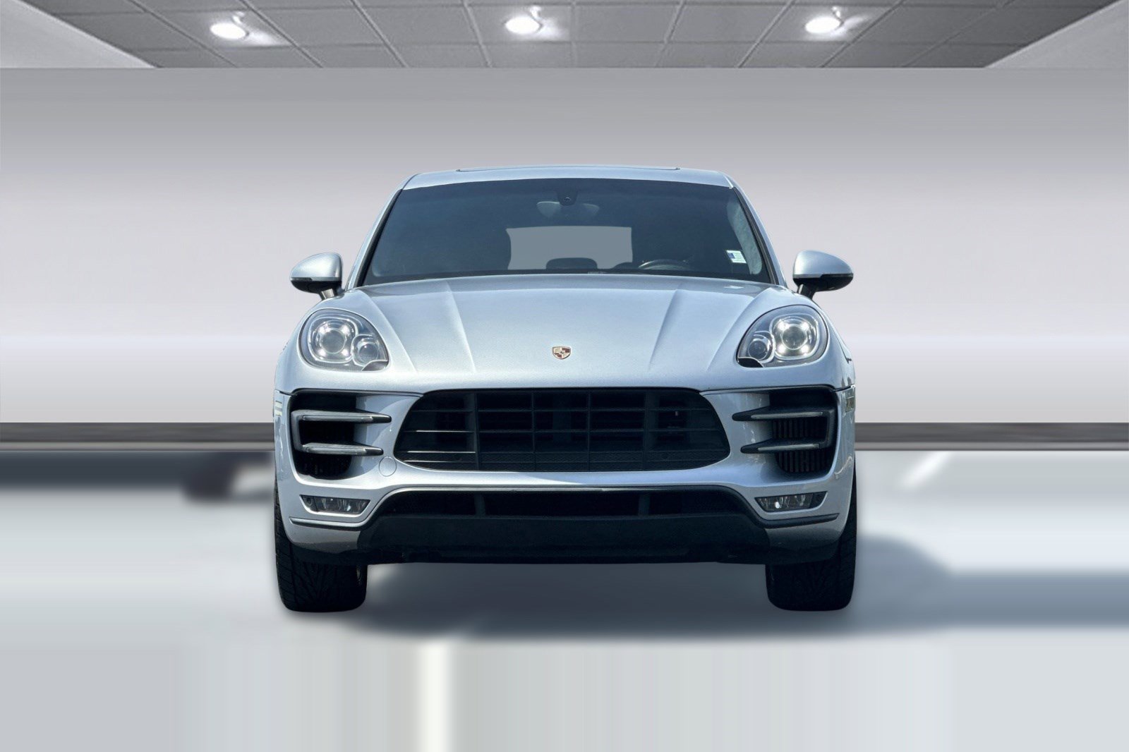 Used 2015 Porsche Macan Turbo AWD/4WD image 5
