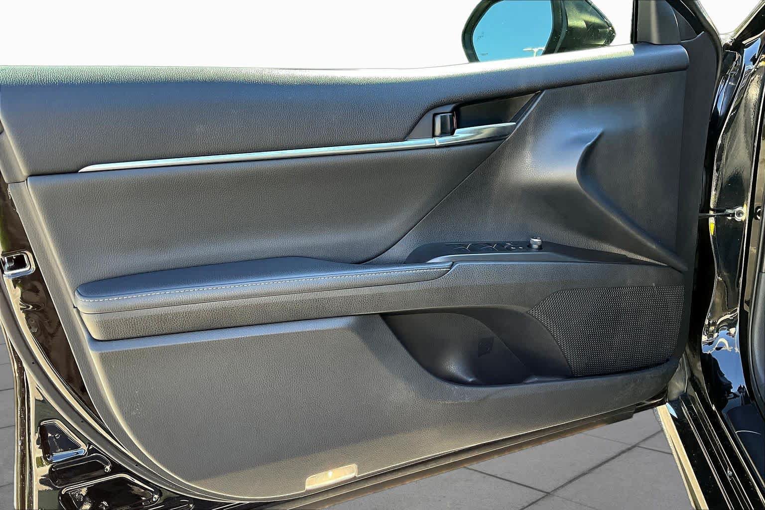 Used 2024 Toyota Camry XSE w/ Navigation Package FWD image 21