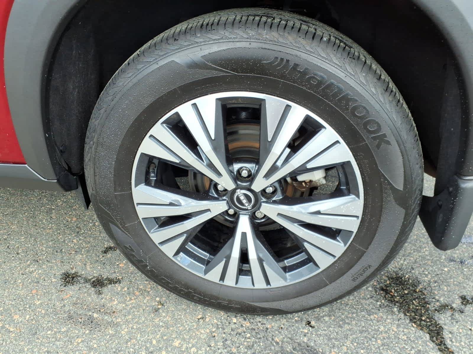 Certified 2023 Nissan Rogue SV w/ SV Premium B Package AWD/4WD image 9