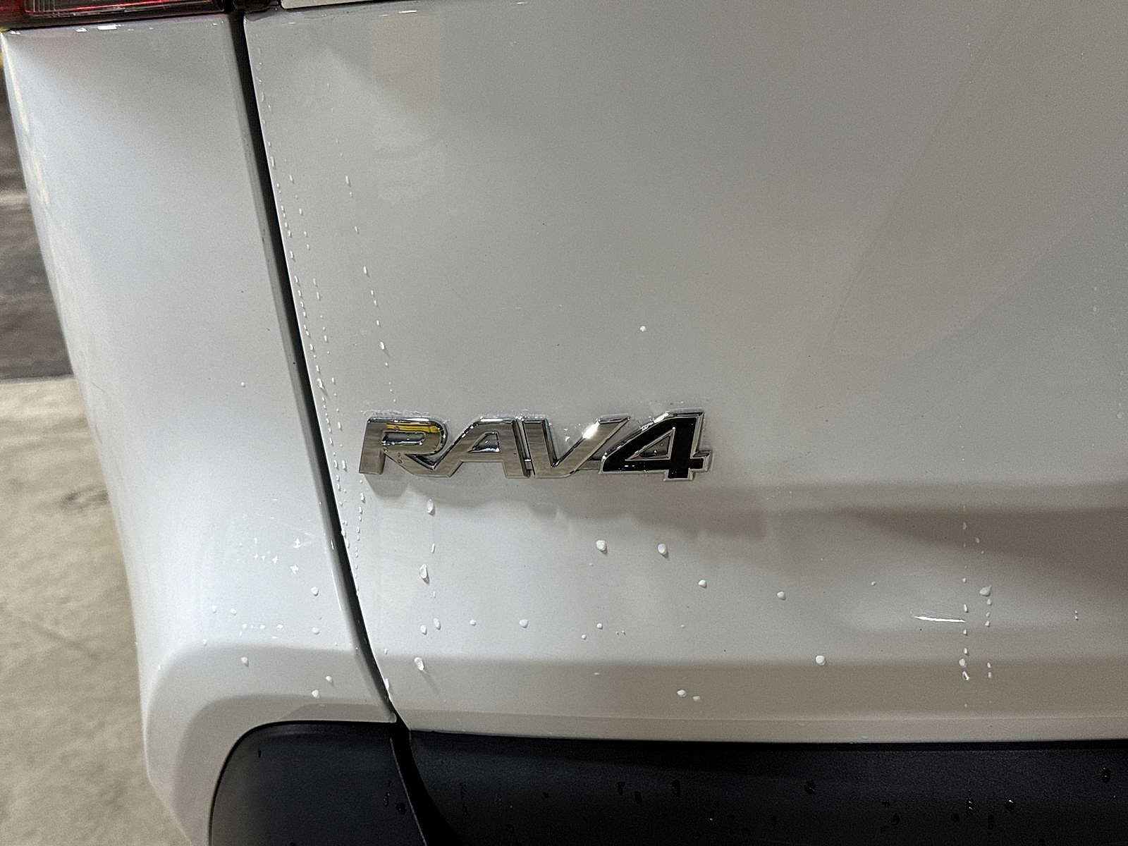 Used 2023 Toyota RAV4 XLE FWD image 26