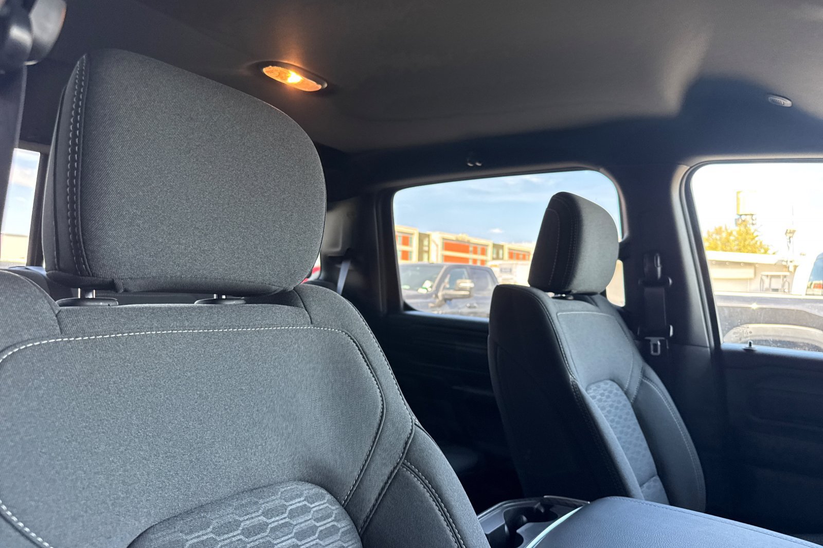 New 2026 RAM 1500 Express AWD/4WD image 15