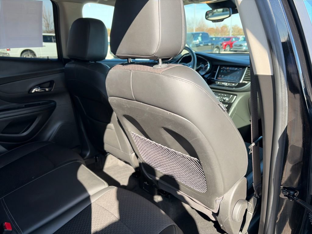 Used 2018 Buick Encore Preferred image 30