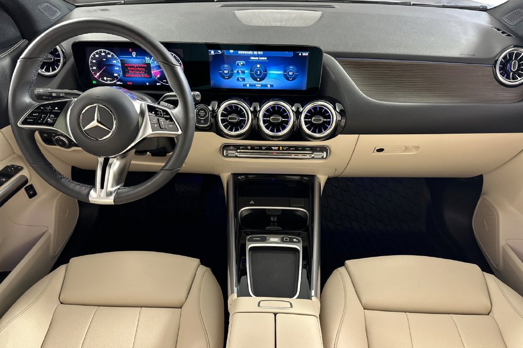 Certified 2026 Mercedes-Benz GLA 250 4MATIC image 17