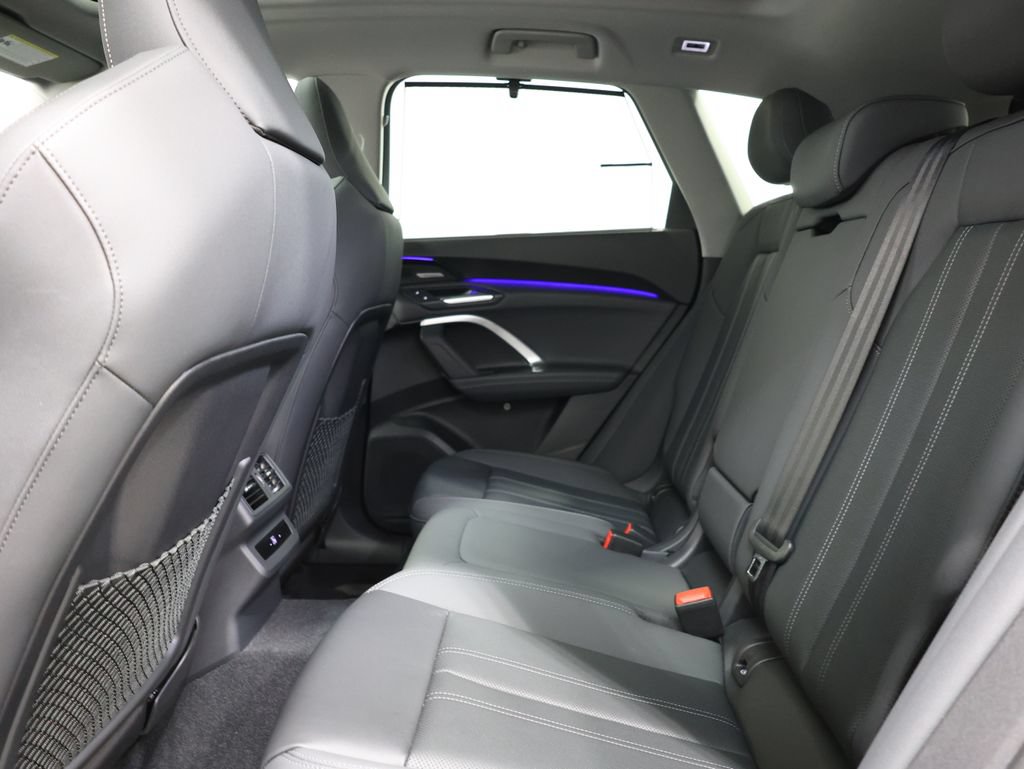Certified 2025 Audi Q5 Premium w/ Premium Plus AWD/4WD image 26