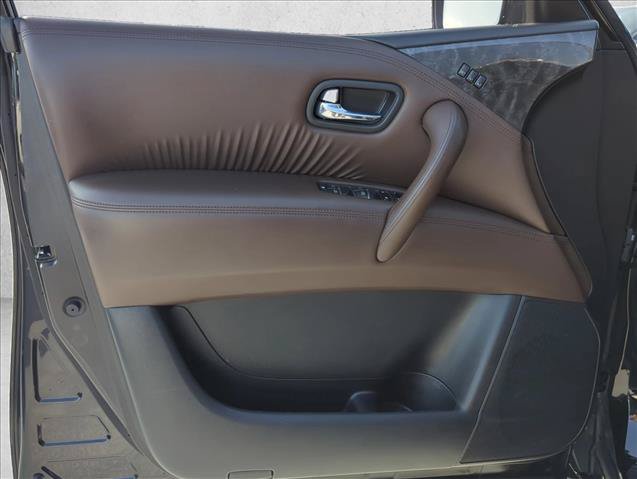 Used 2022 Nissan Armada Platinum RWD image 7