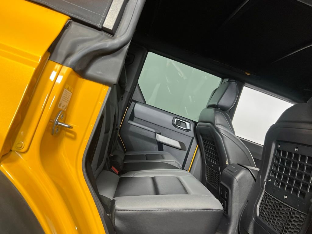 Used 2022 Ford Bronco Black Diamond w/ Sasquatch Package image 29