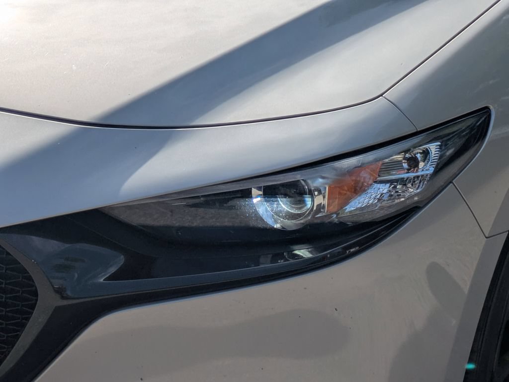 Used 2024 MAZDA MAZDA3 s FWD image 9