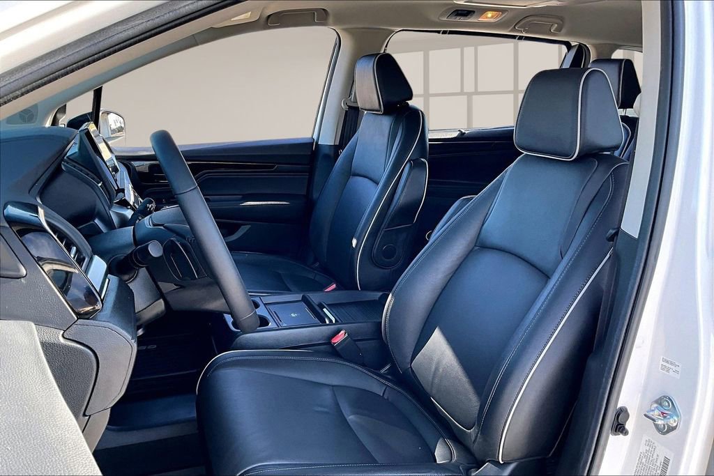 Certified 2025 Honda Odyssey Touring image 21