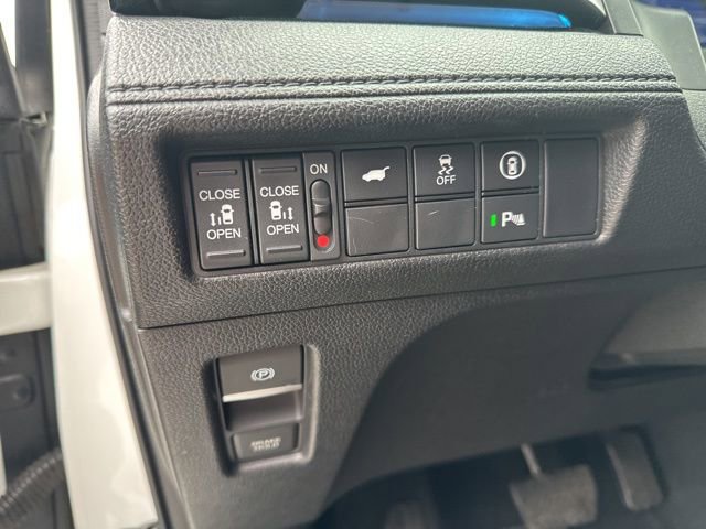 Used 2022 Honda Odyssey Touring image 6