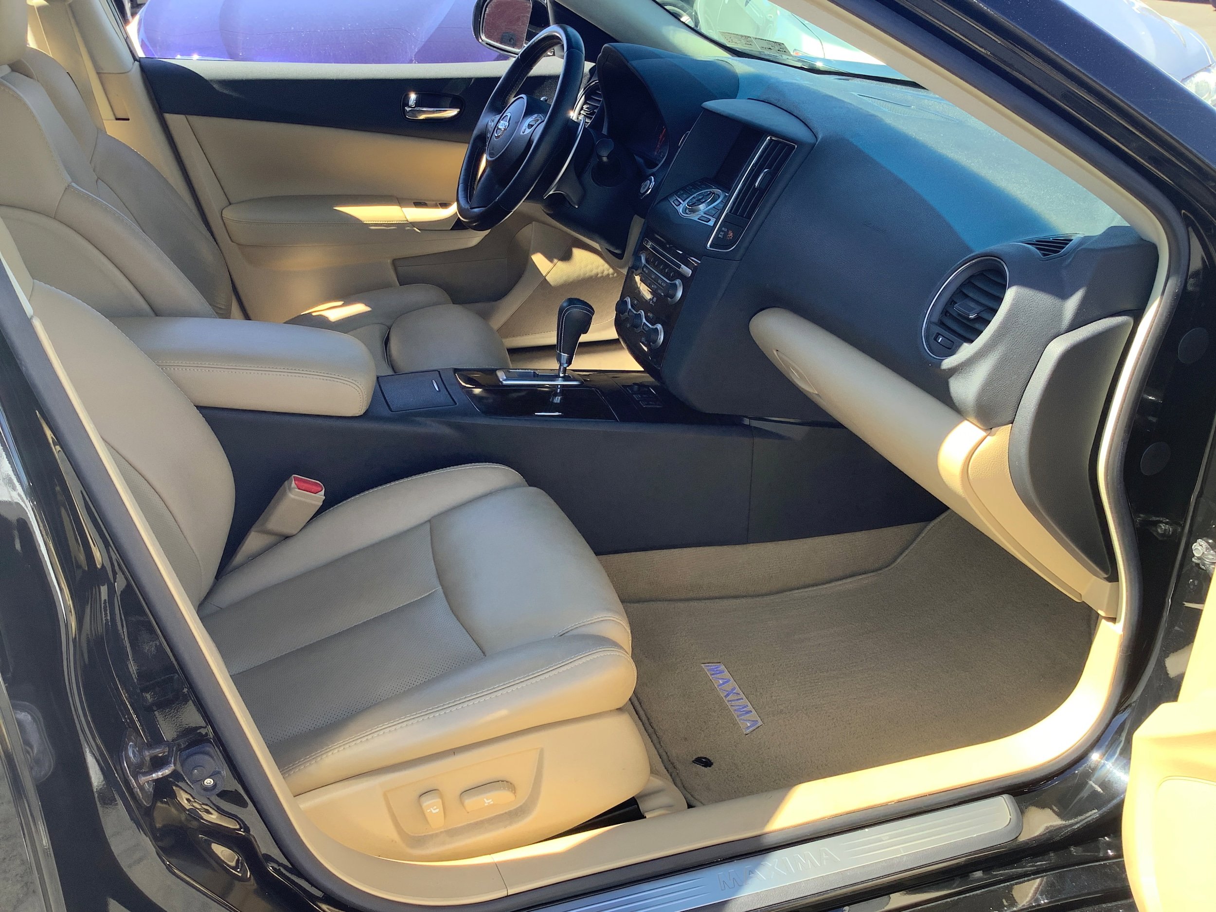 Used 2010 Nissan Maxima 3.5 SV w/ Premium Pkg FWD image 16