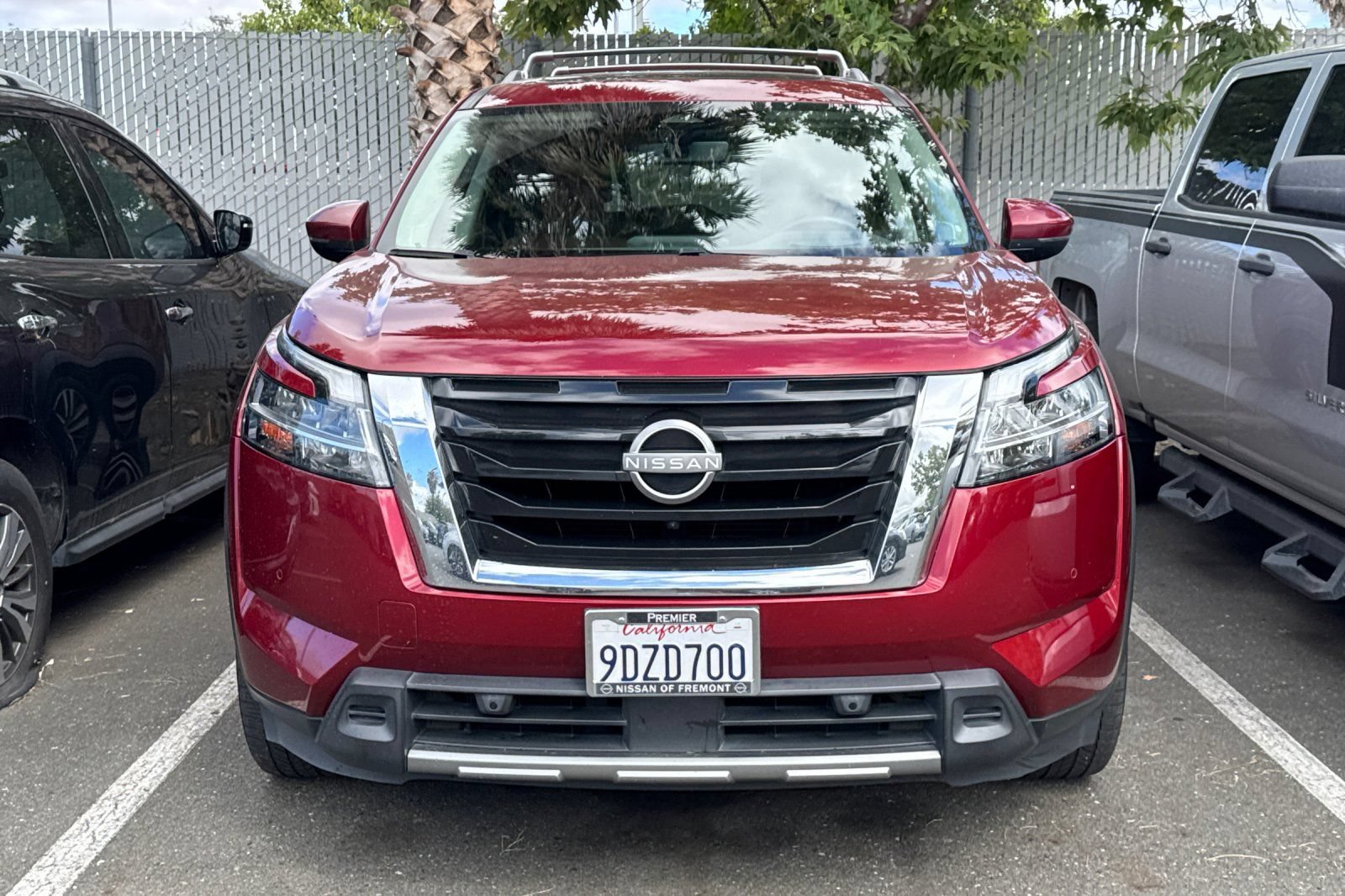 Certified 2023 Nissan Pathfinder Platinum AWD/4WD image 3