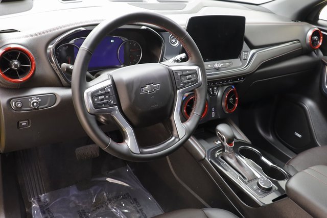 Certified 2024 Chevrolet Blazer RS w/ Driver Confidence II Package image 7