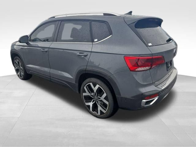 Used 2023 Volkswagen Taos SEL image 5