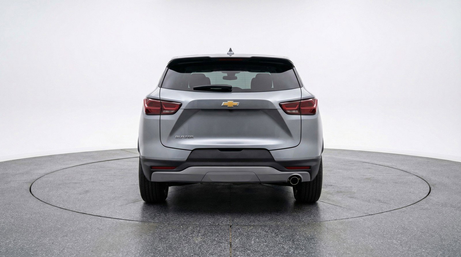 Used 2025 Chevrolet Blazer LT FWD image 7