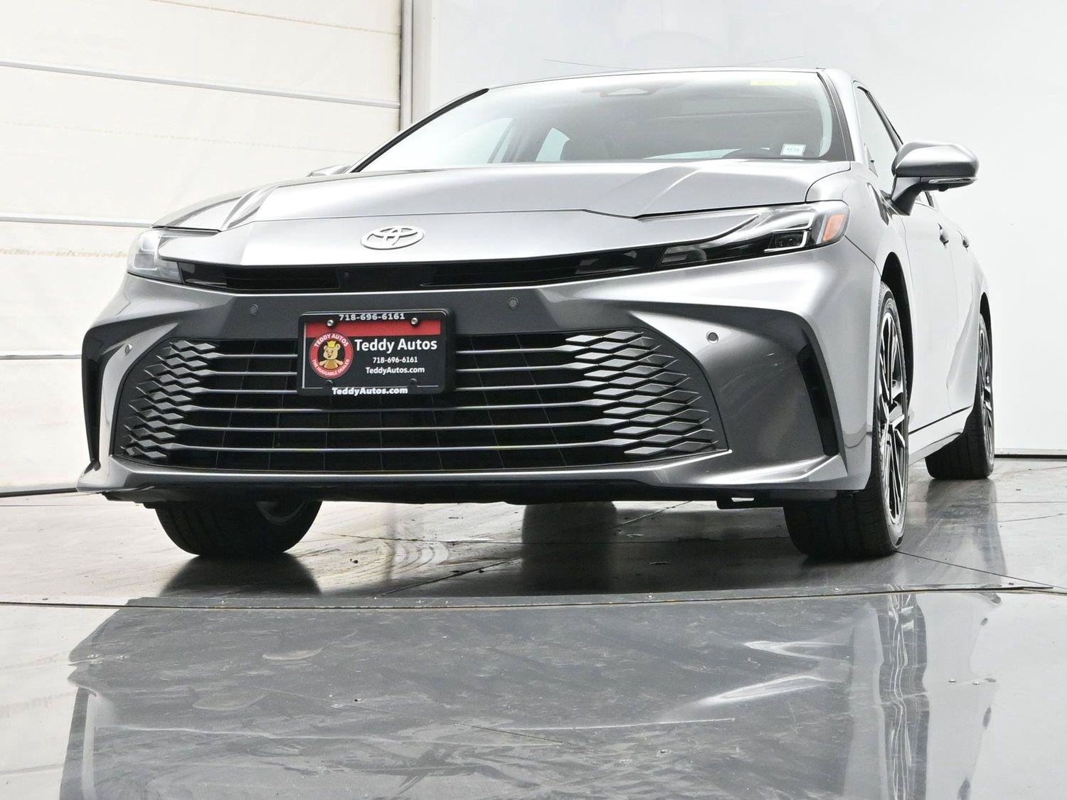 Used 2025 Toyota Camry XLE w/ Premium Plus Package AWD/4WD image 30