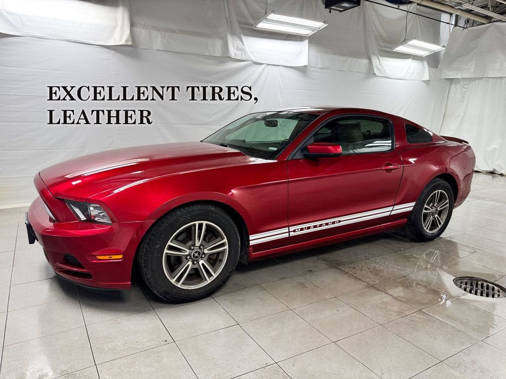 Used 2013 Ford Mustang Premium image 1