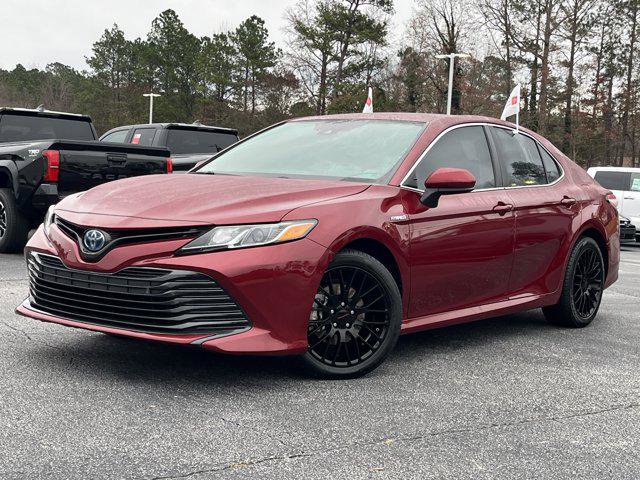 Certified 2020 Toyota Camry LE image 1