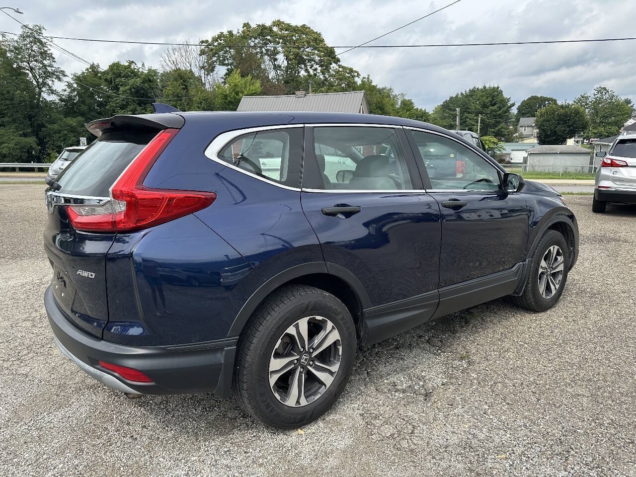 Used 2018 Honda CR-V LX image 3