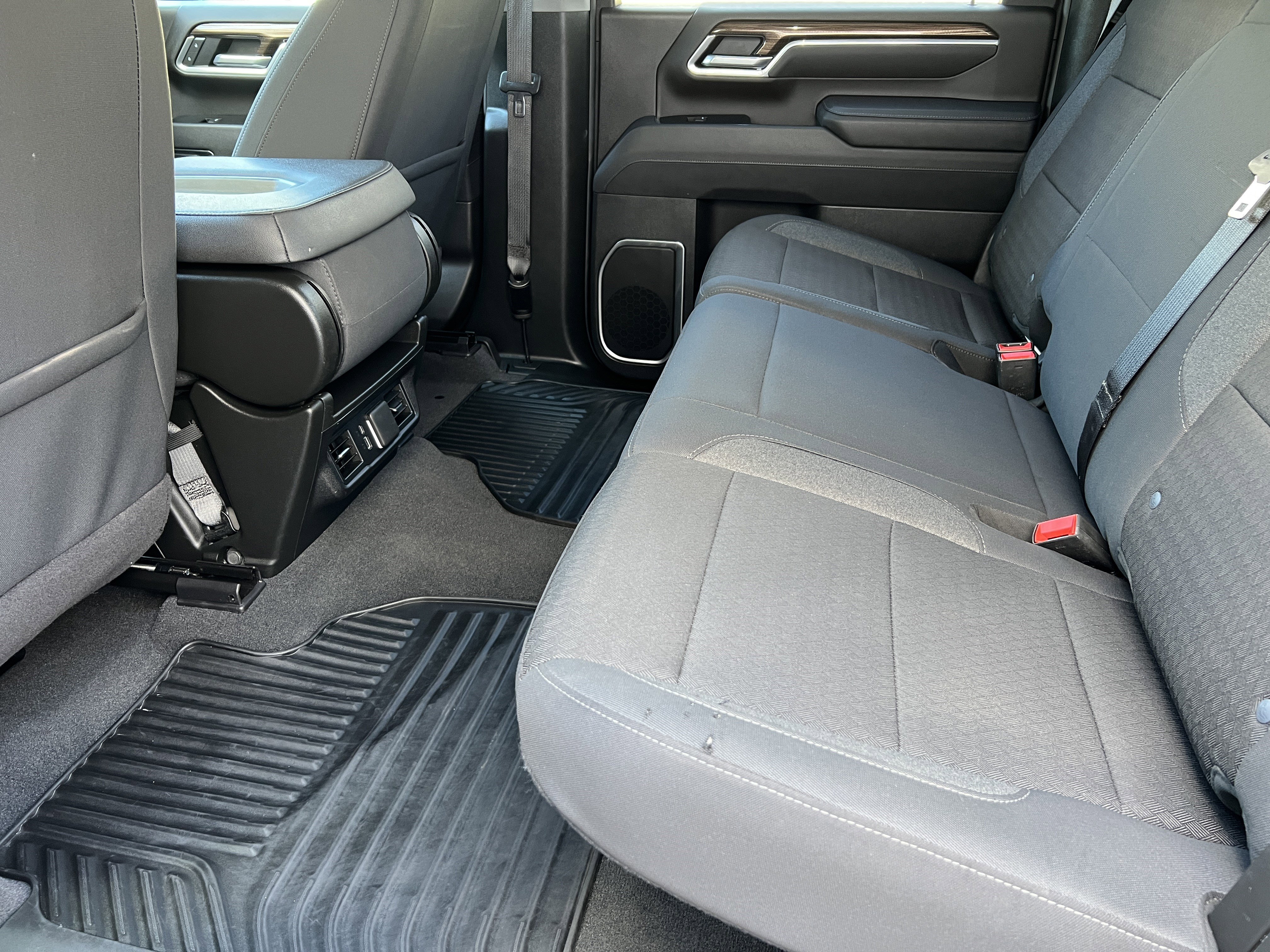 Used 2025 Chevrolet Silverado 2500 LT w/ Safety Package AWD/4WD image 17