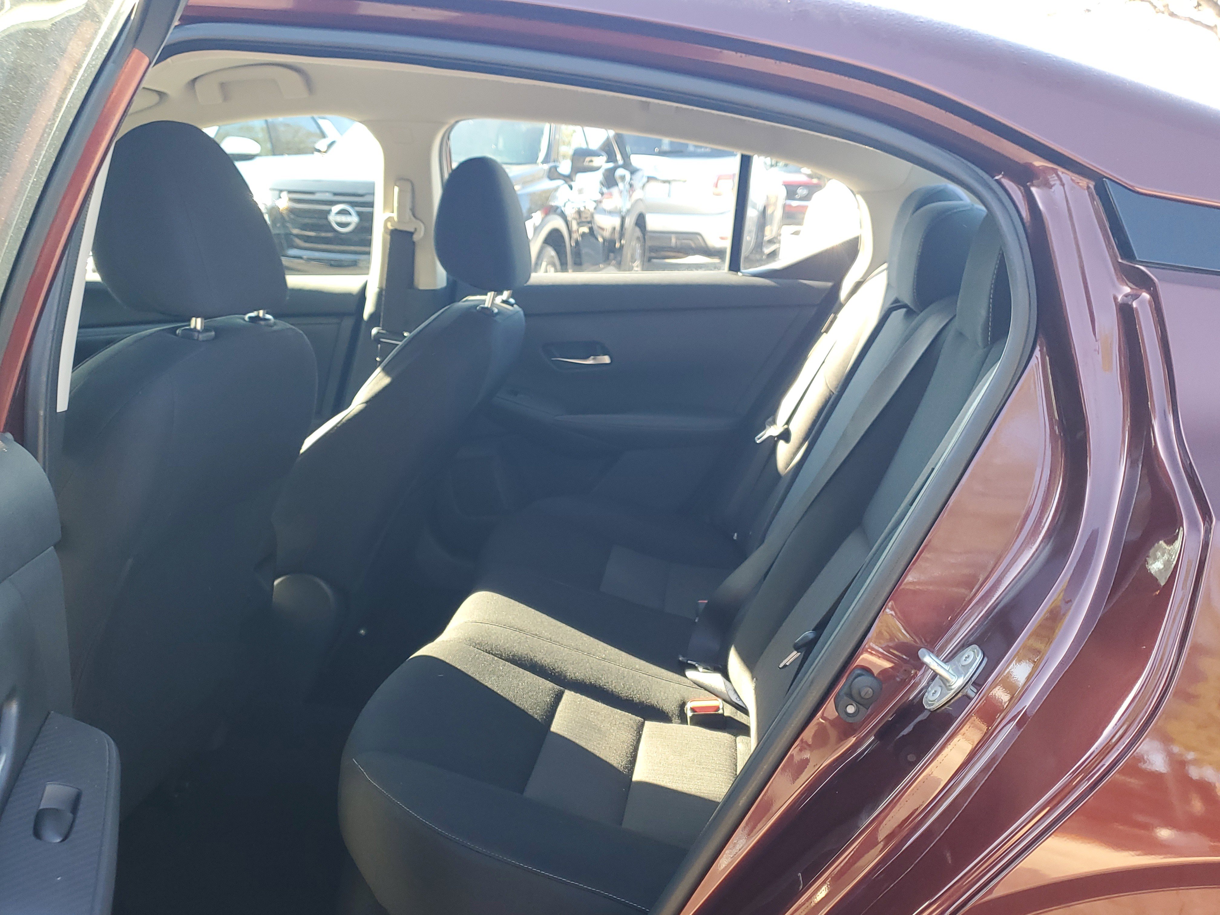 Used 2021 Nissan Sentra SV image 12