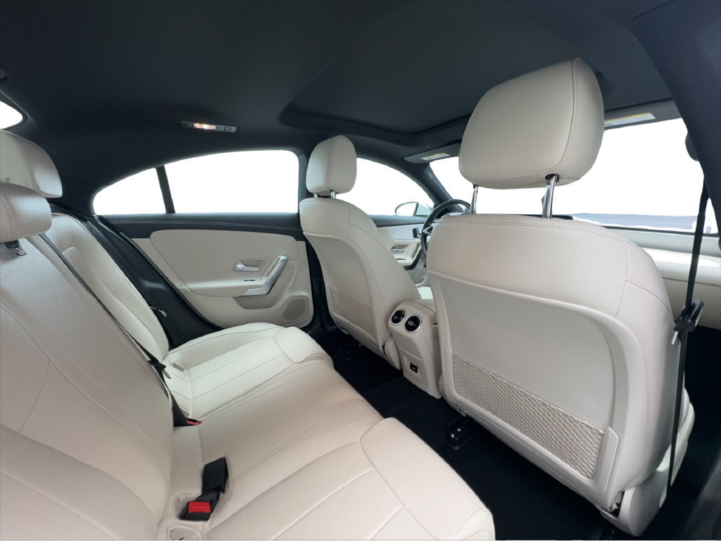 Used 2025 Mercedes-Benz CLA 250 image 29