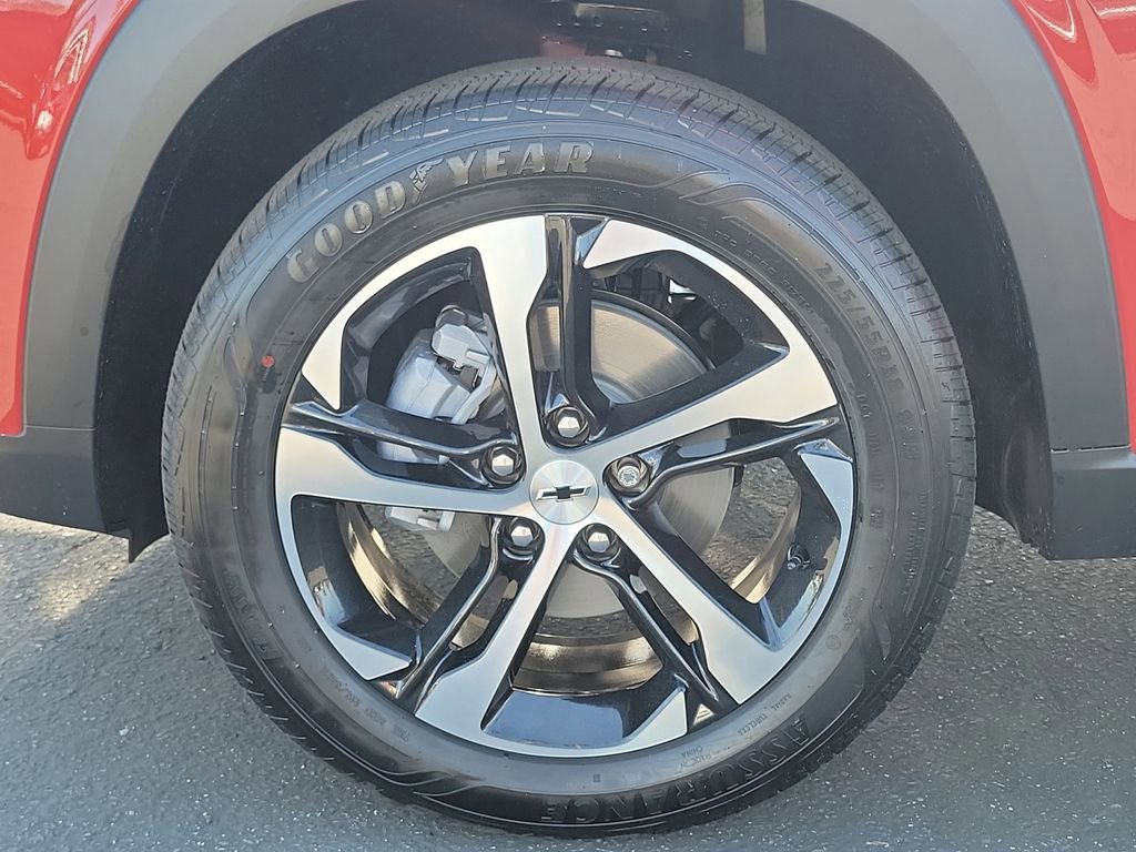 New 2026 Chevrolet Trax RS w/ Driver Confidence Package image 19