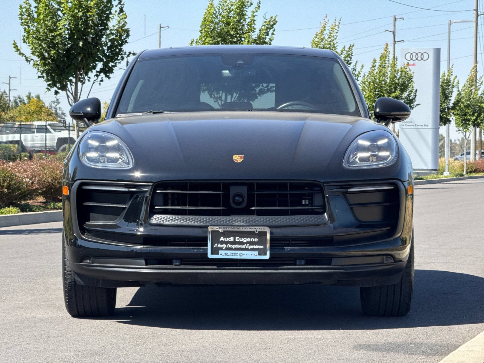 Used 2024 Porsche Macan w/ Premium Plus Package AWD/4WD image 8