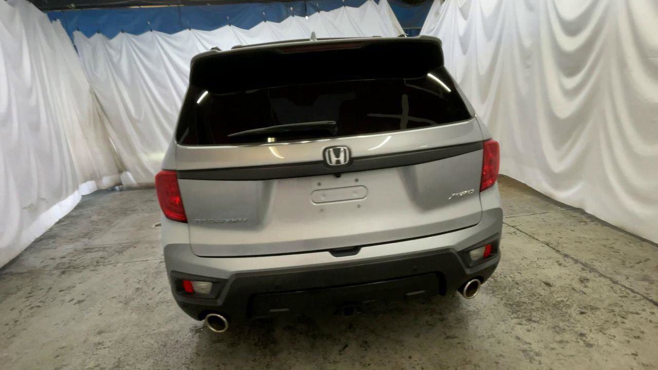 Used 2023 Honda Passport EX-L image 7