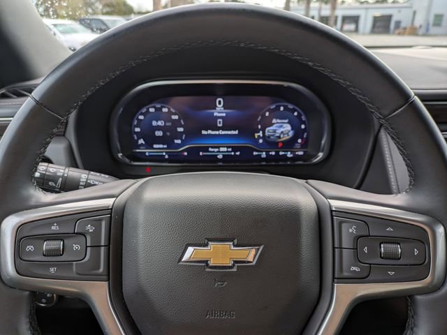 Used 2024 Chevrolet Suburban LT image 32