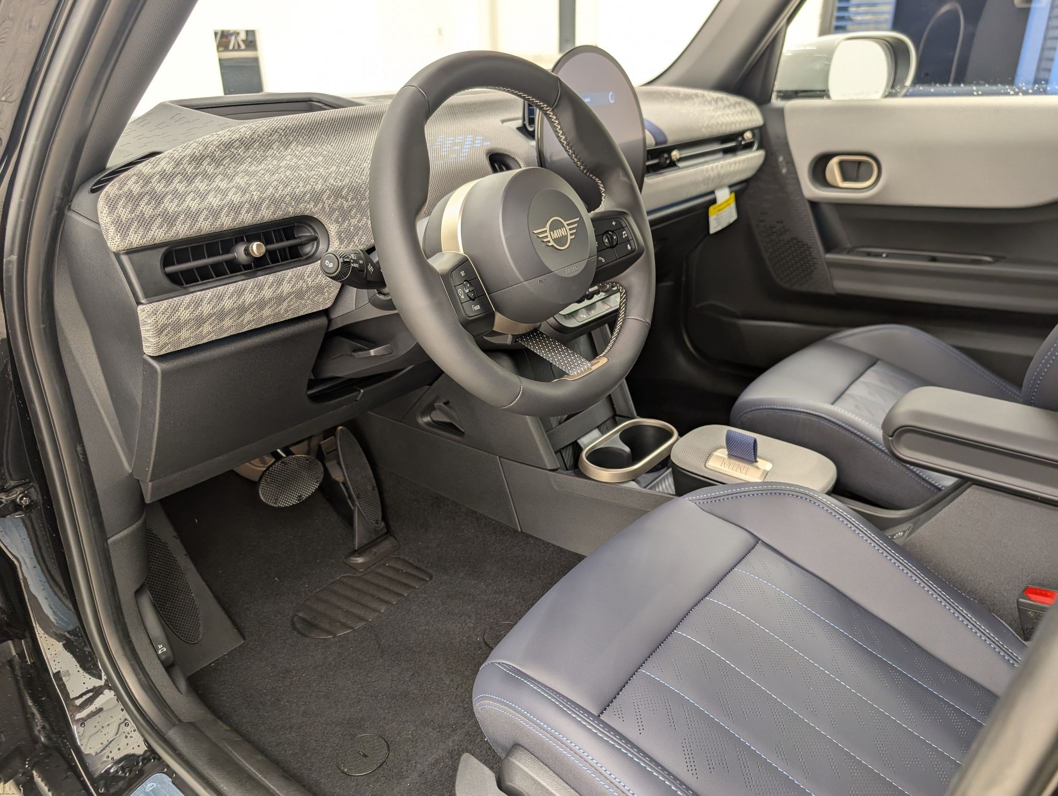 New 2026 MINI Cooper S FWD image 4