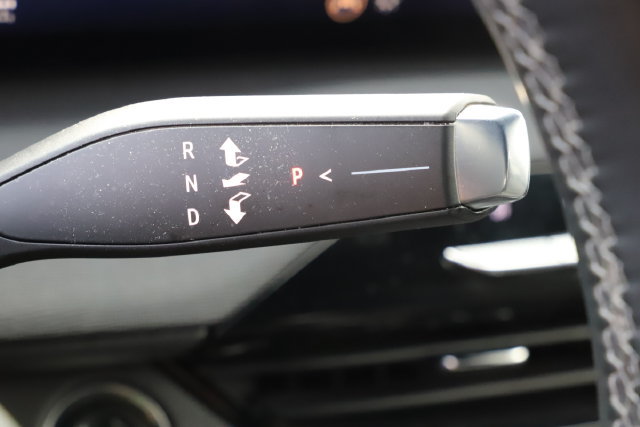 Used 2025 Buick Enclave Preferred AWD/4WD image 37