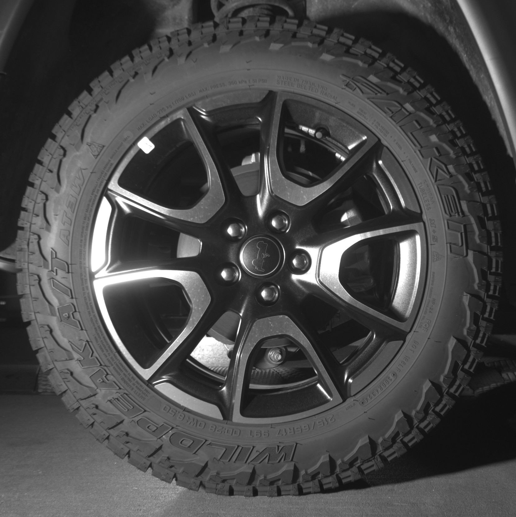 Used 2025 Jeep Compass Trailhawk AWD/4WD image 15