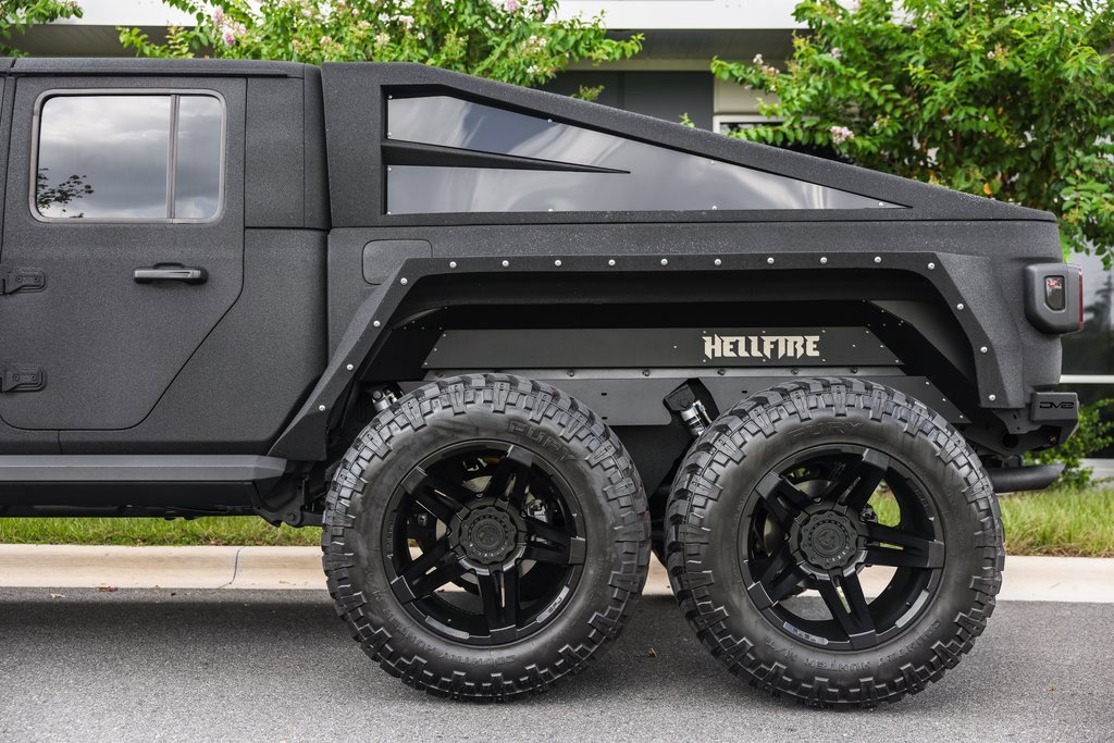 Used 2022 Jeep Gladiator Sport image 5
