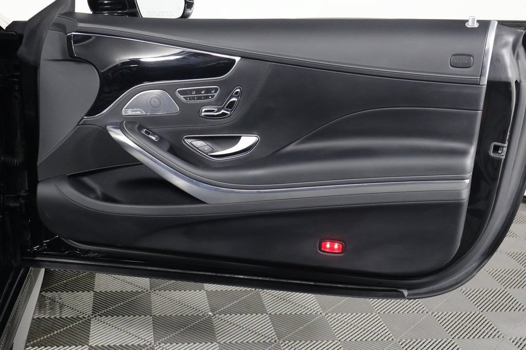 Used 2019 Mercedes-Benz S 560 Cabriolet image 14