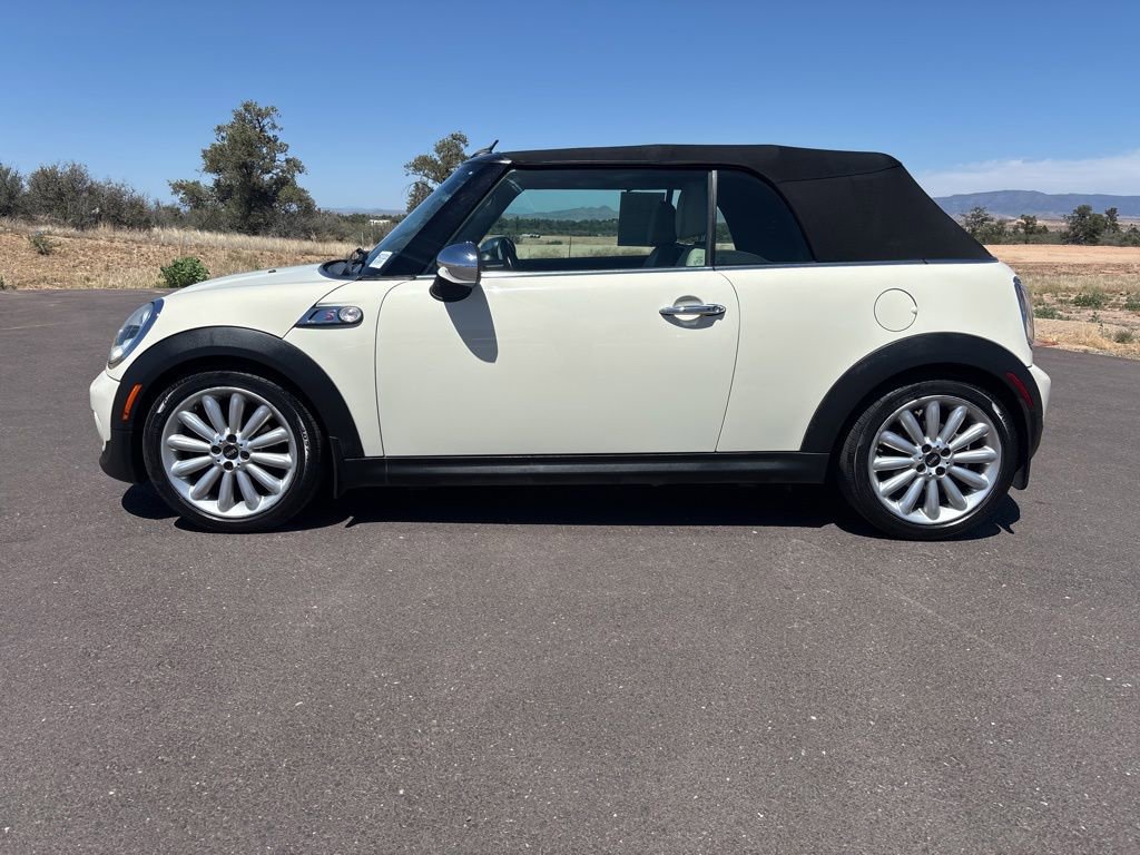 Used 2012 MINI Cooper S FWD image 9